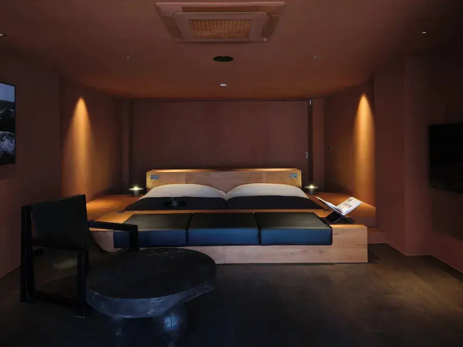After Chapter Hotel