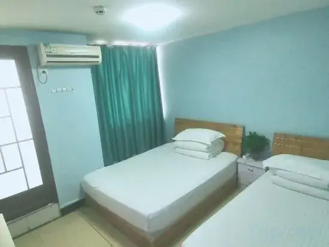 Changjiang Express Hotel(长江宾馆(郑州火车站店))