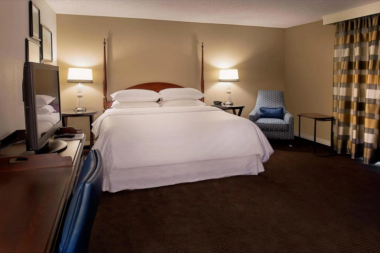 Sheraton Westport Chalet photo 7