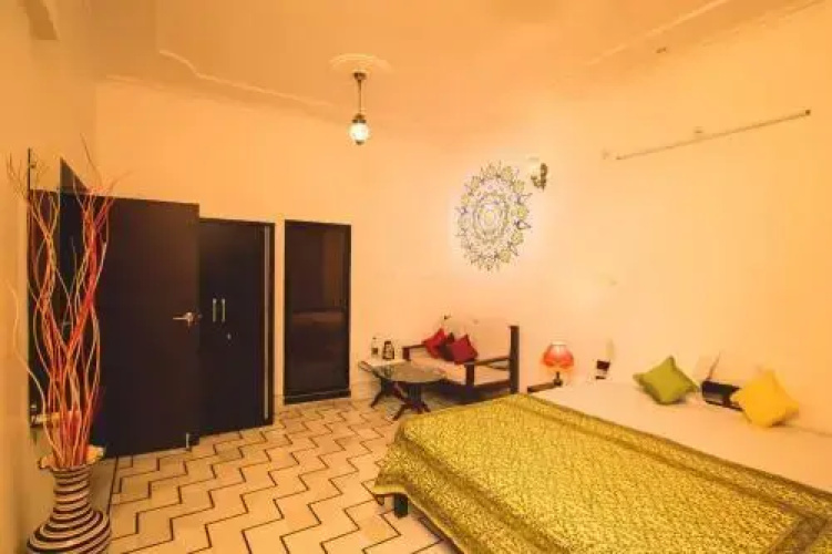 Le Fort Homestay