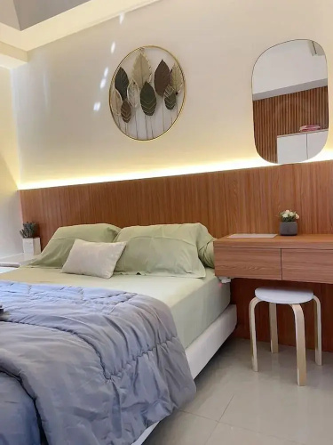 Green Sedayu Apartment by Emily