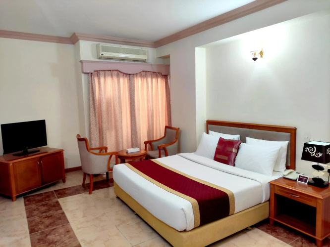 OYO 211 Al Rayan Hotel