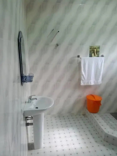 Nyaboa Hotel