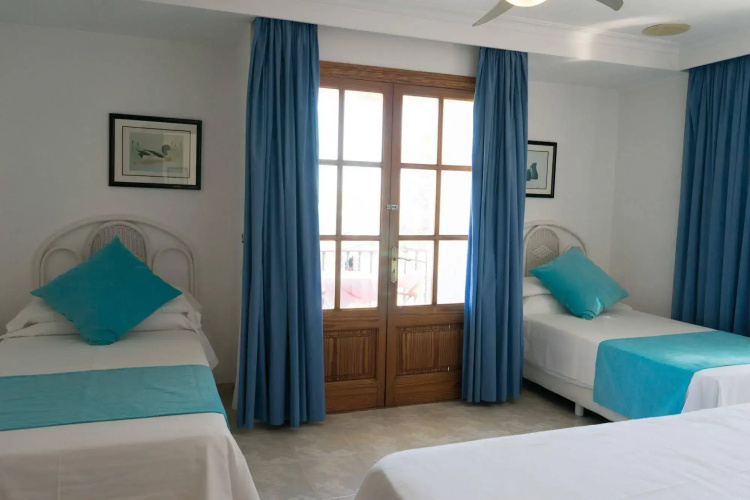Apartamentos Torre Playa