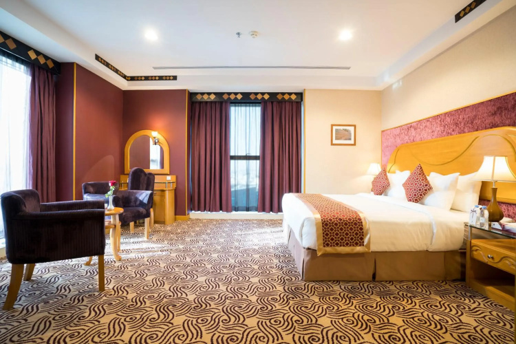 Awaliv International Hotel