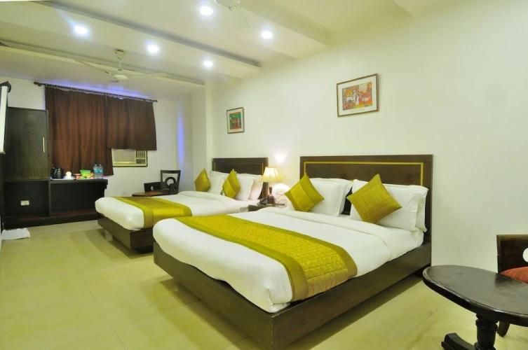 Deluxe Double room with balcony