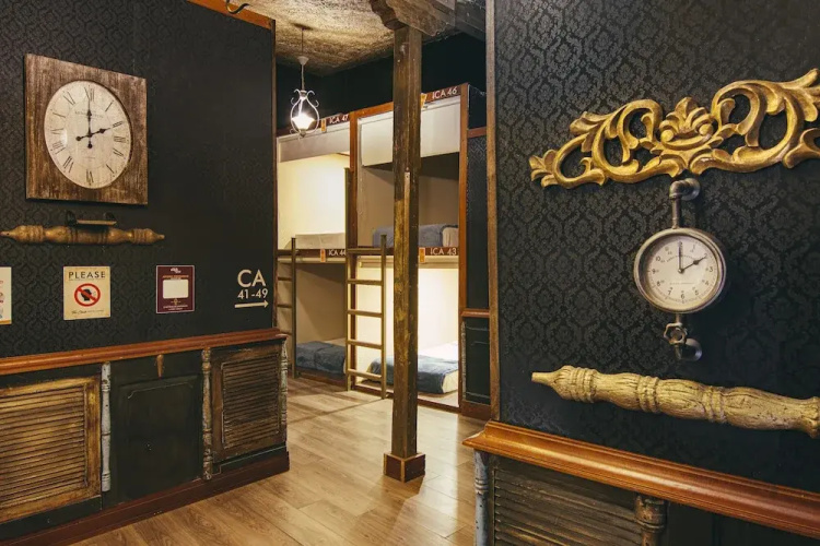 The Clock Hostel And Suites