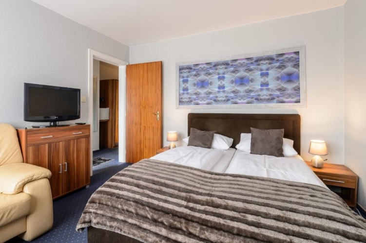 Standard Double room with view