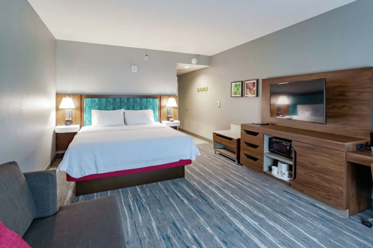 Hampton Inn Madison