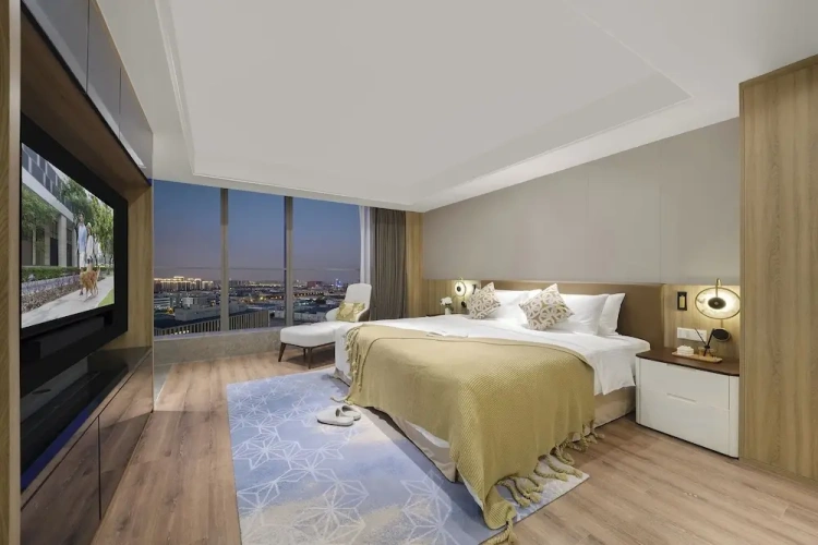 Premier Studio with balcony