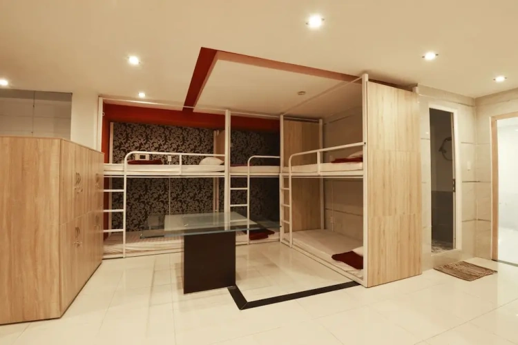Bed in Dorm (male dorm)