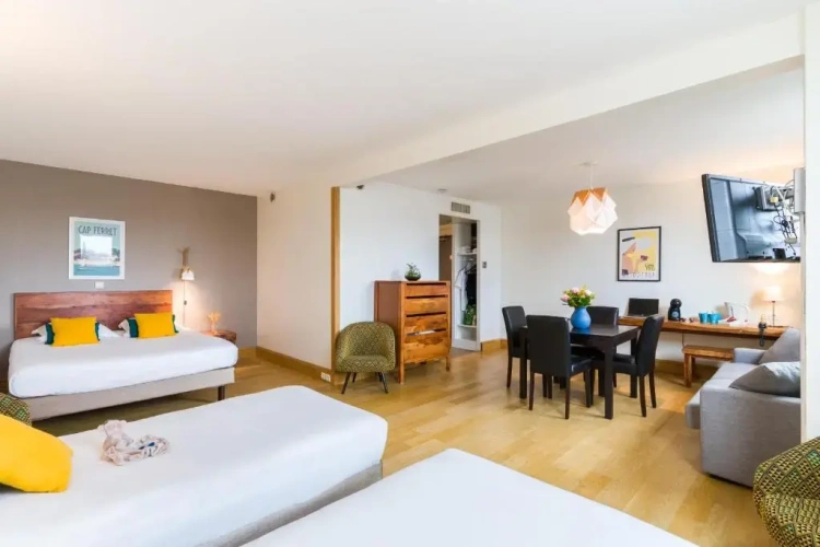 Suite