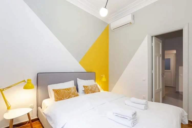1 Bedroom Apartment with balcony