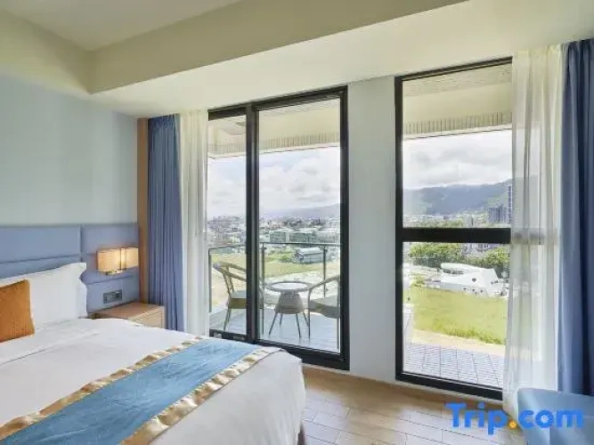 Standard Quadruple room with mountain view