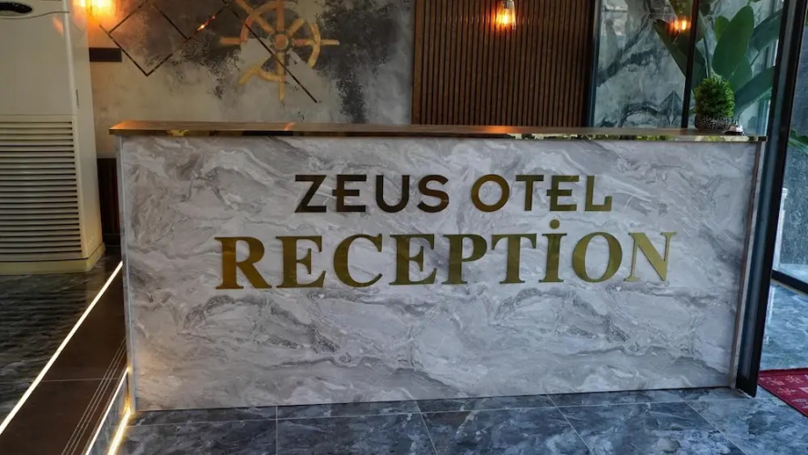 Zeus Otel - Güzelçamlı