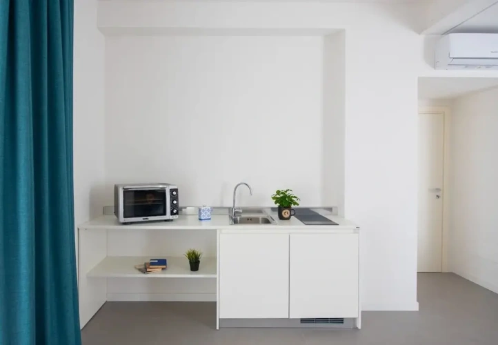 Superior Quadruple room with city view