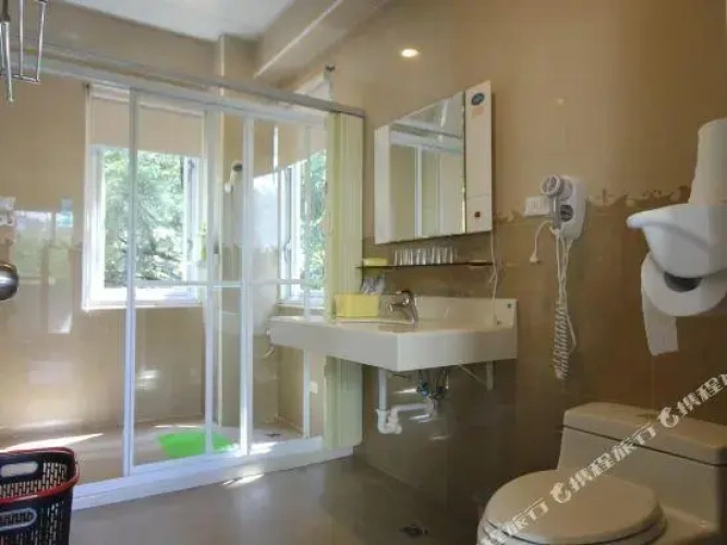 Quadruple Suite