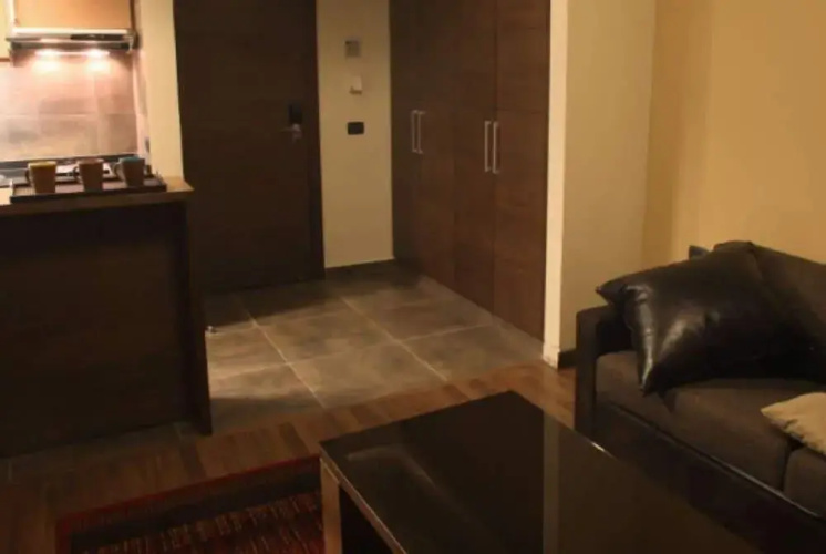 Britannia Suites
