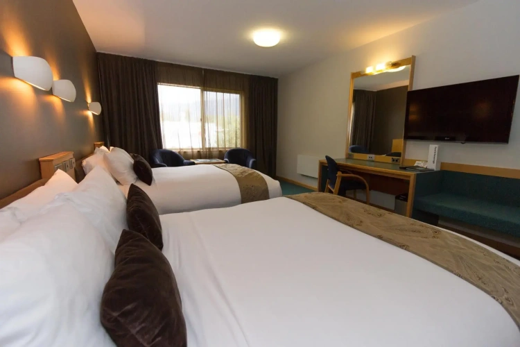 Superior Twin room