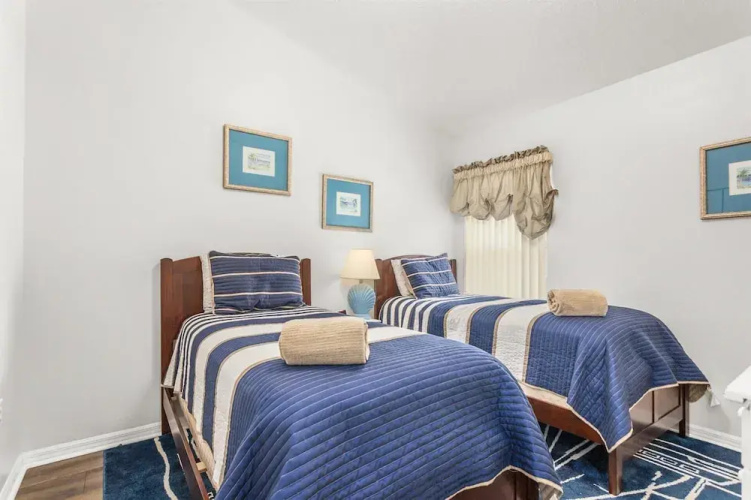 637 Aster dr
