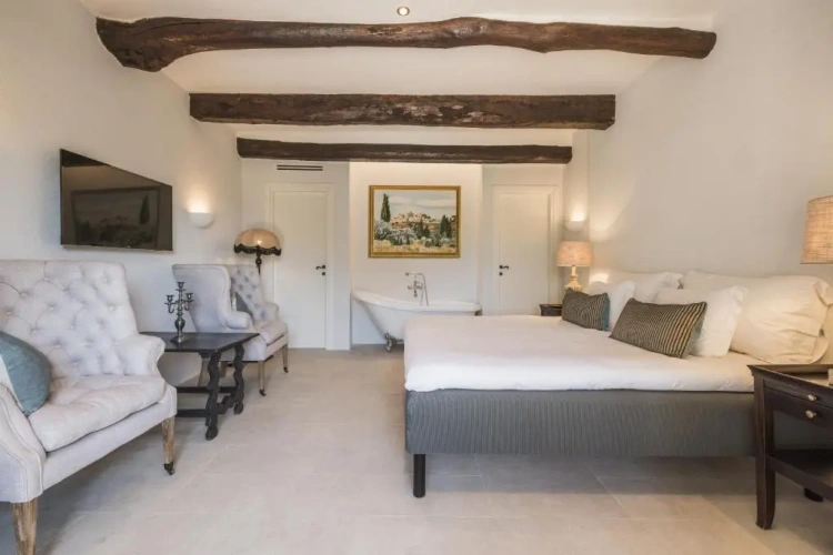 Deluxe Double room with balcony