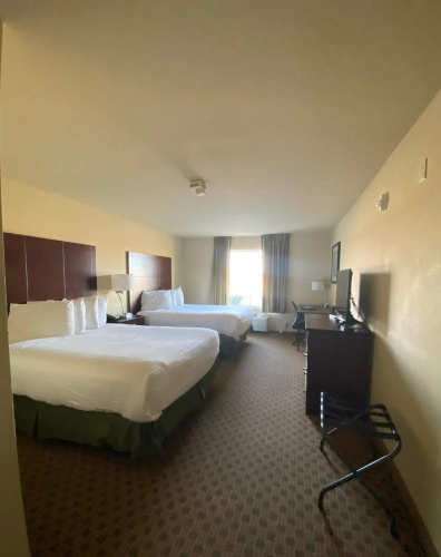 Cobblestone Hotel & Suites – Broken Bow