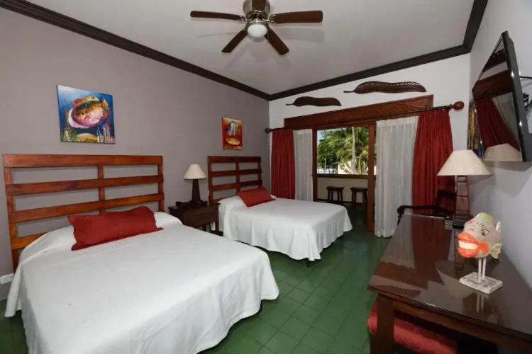 Deluxe Quadruple room