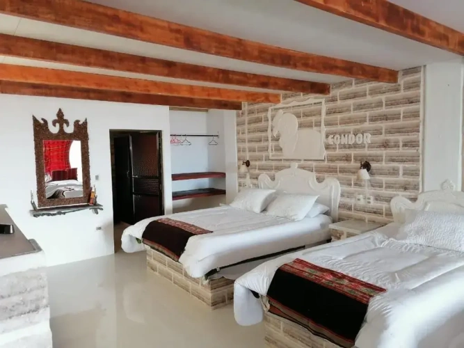 Standard Triple room with view