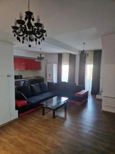 Jolie Suites