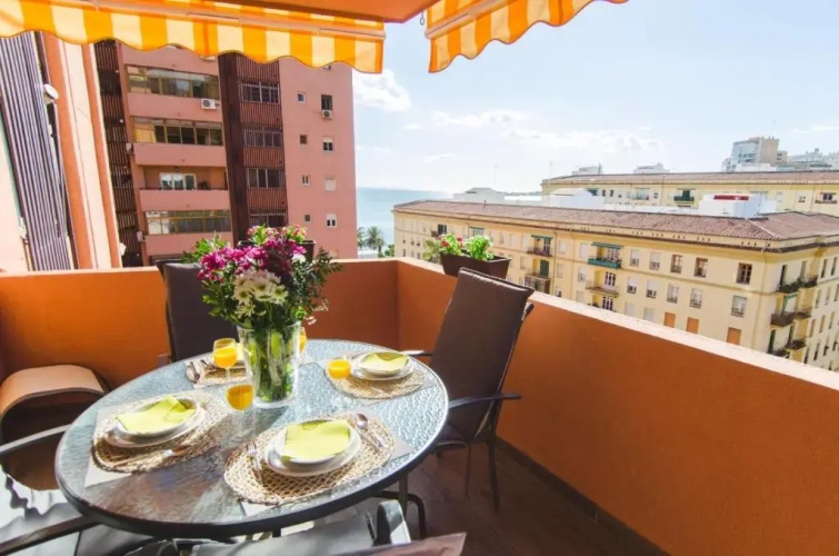 Malaga Center Flat Beach & Terrace