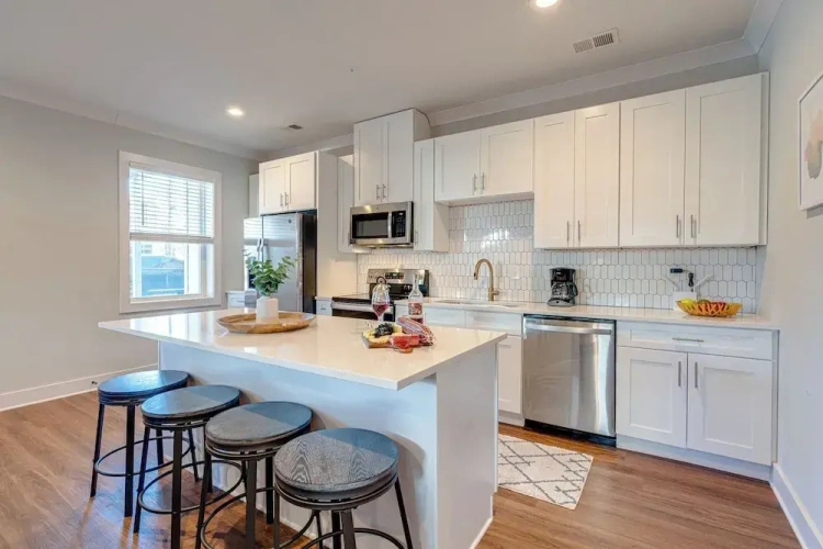 2 Bedrooms Cottage