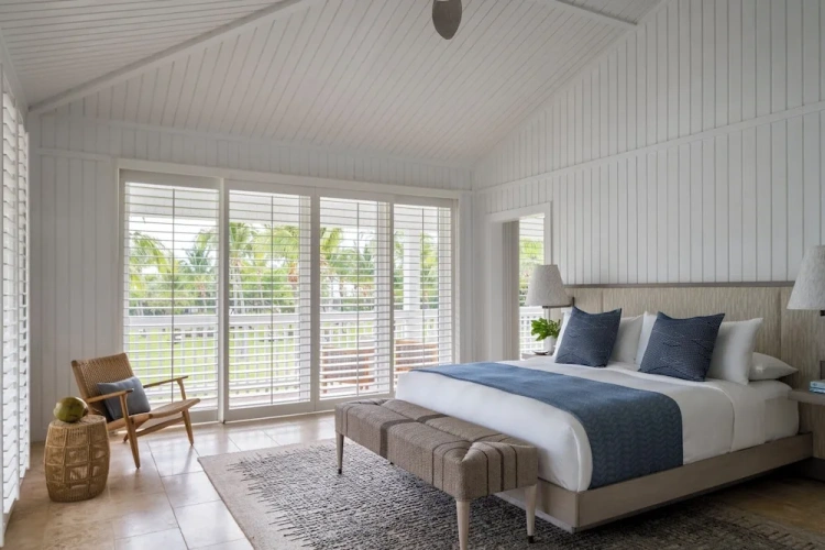 2 Bedrooms Suite with ocean view