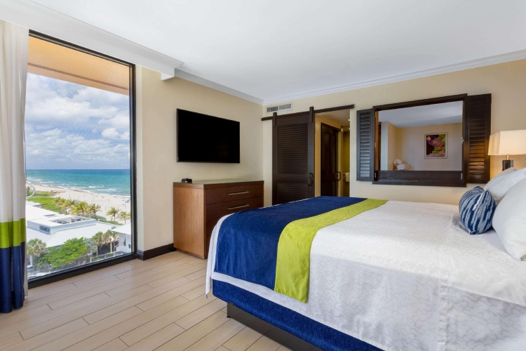 Double Suite