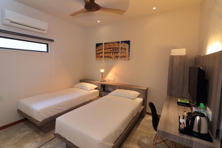 Standard Twin room