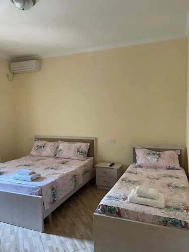 Canary Hotel