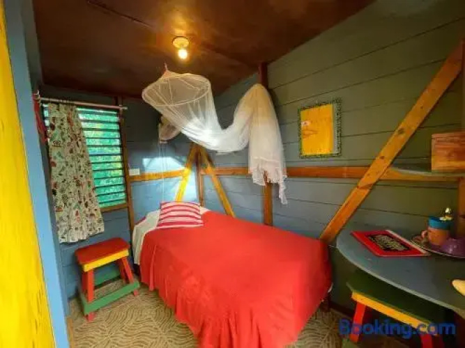 Judy House Cottages And Rooms