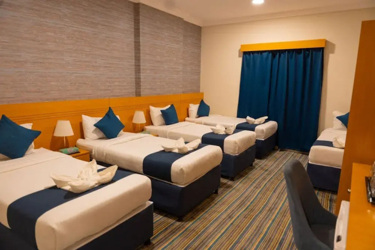 Baradis Land Hotel