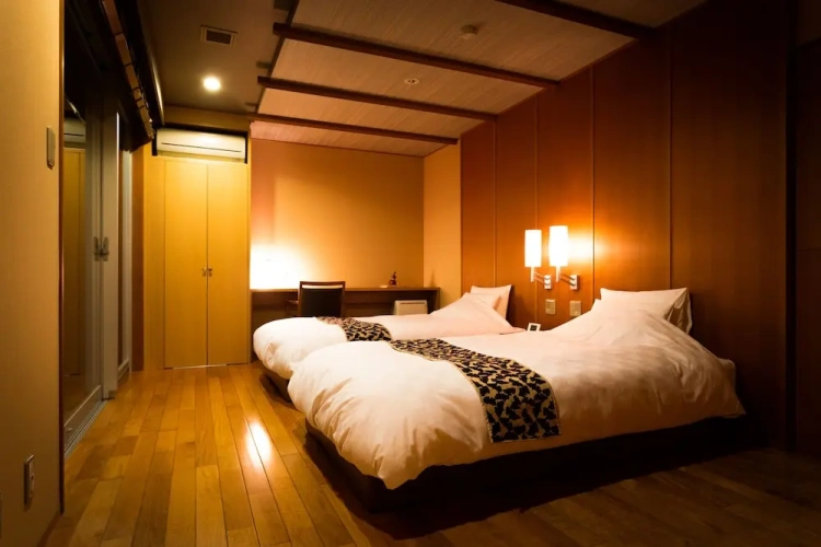 Bed in Dorm with balcony