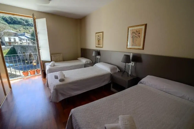 Standard Double room with balcony and with view