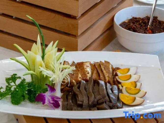 Wanfenglin Baihua Hotel