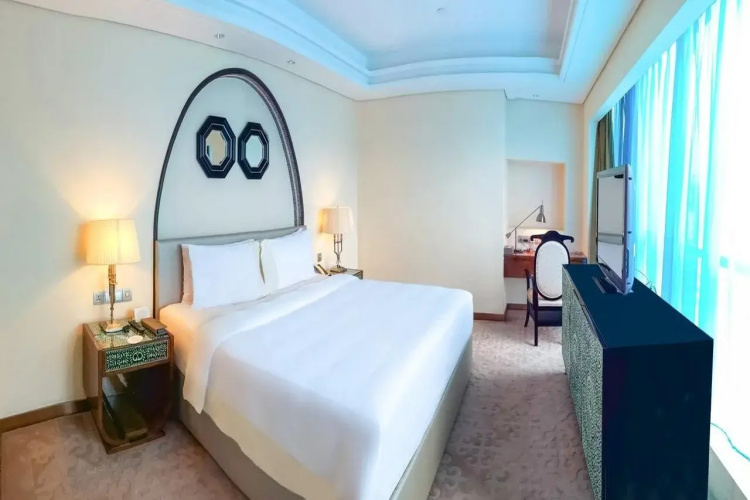 Modern Classic Hotel