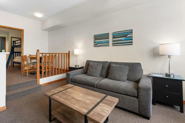 Alpenglow Lodge Family Studio with Sofa Bed by MVA