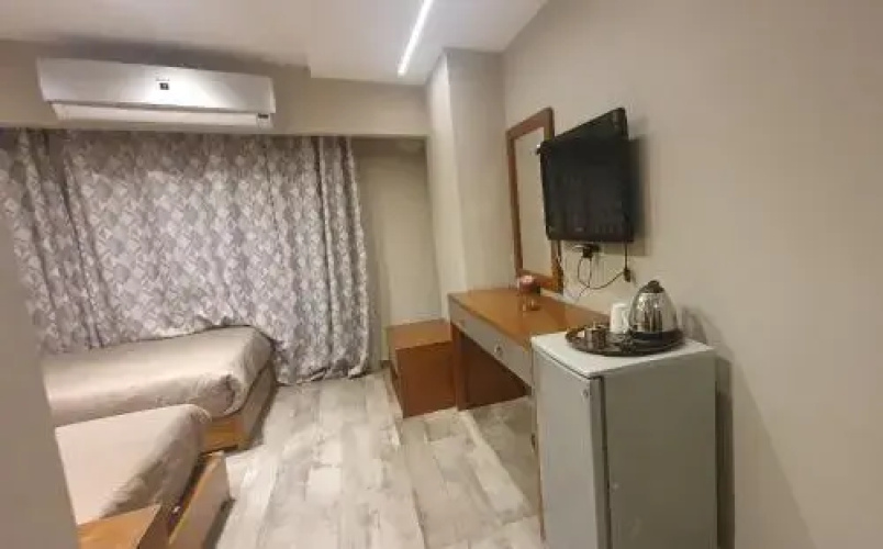 Garden City Plaza Hotel