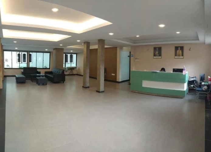 Adam Hotel