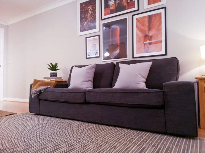 Central Spacious & Stylish Apartment