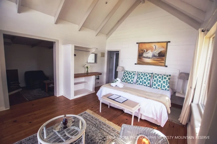 Standard Chalet