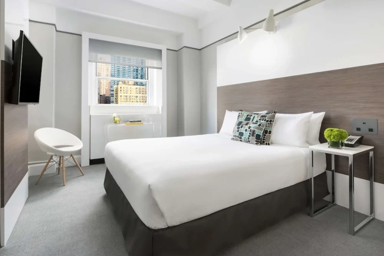 Superior Double ADA room
