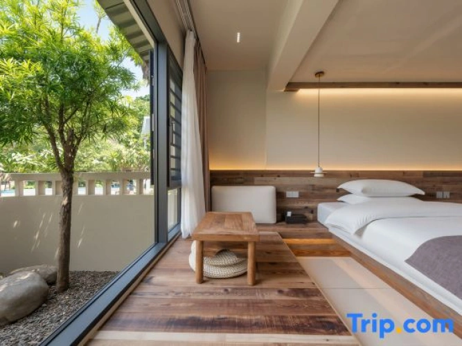 2 Bedrooms Suite