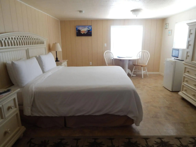 Parmer's Resort