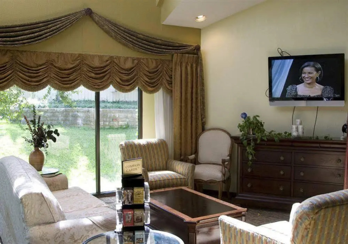 AmeriGold Suites